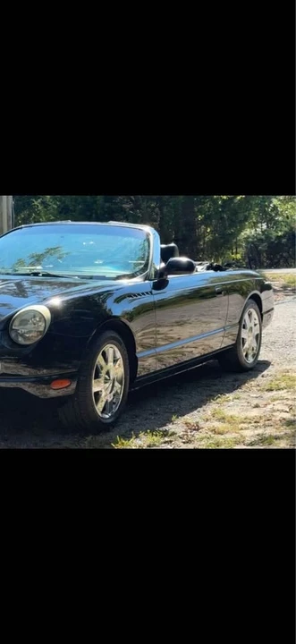 2002 Ford Thunderbird 11th Gen - Image 2 of 12