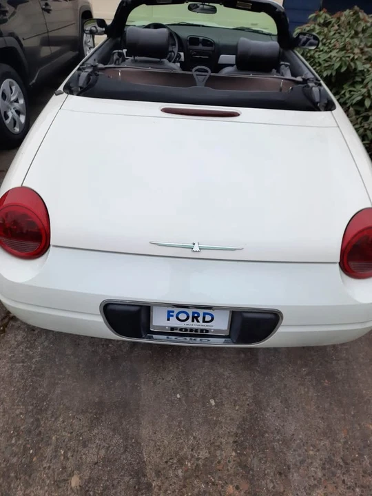 2002 Ford Thunderbird 11th Gen - Image 5 of 8