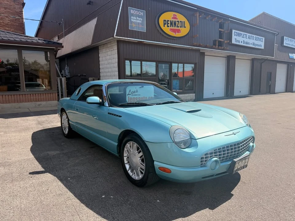 2002 Ford Thunderbird 11th Gen - Image 2 of 21
