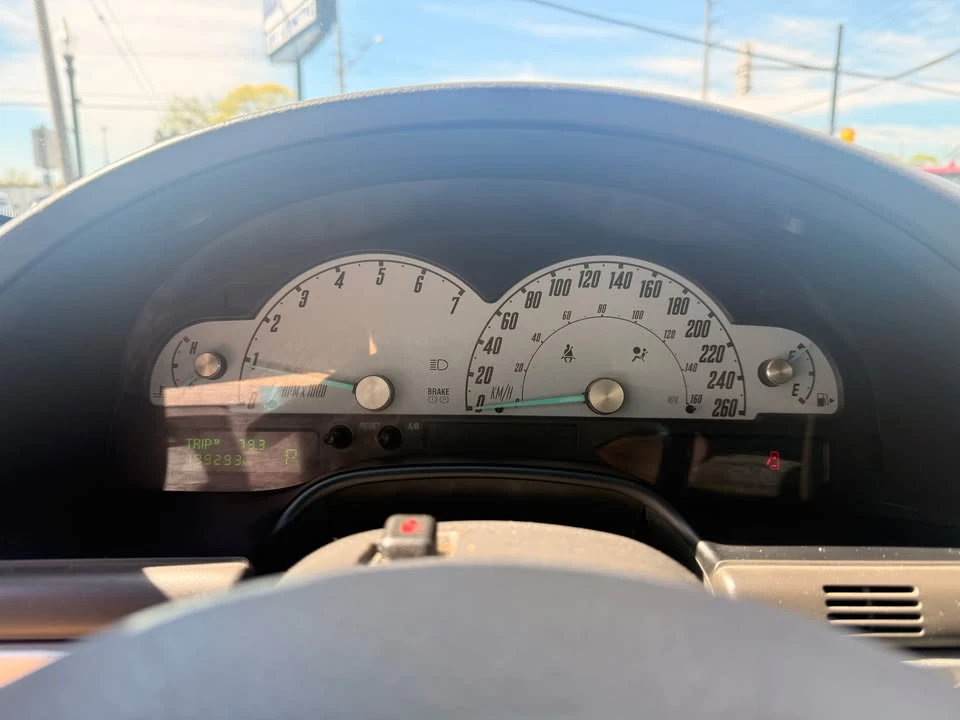 2002 Ford Thunderbird 11th Gen - Image 12 of 21