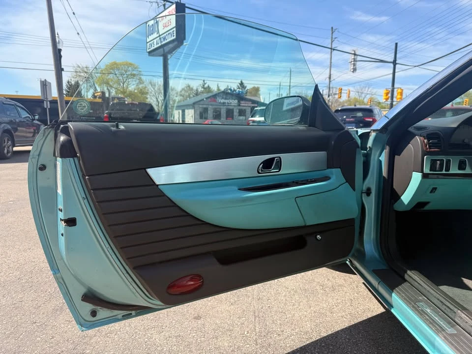 2002 Ford Thunderbird 11th Gen - Image 10 of 21