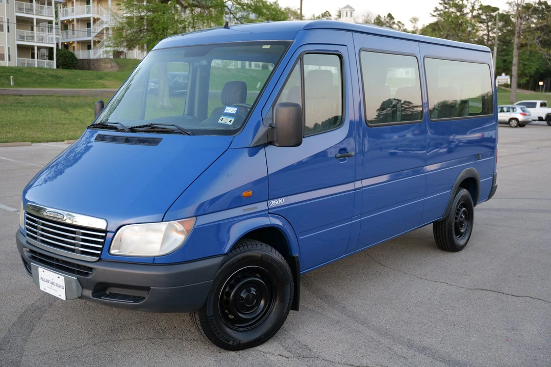 2002 Mercedes-Benz T1N Sprinter - Image 2 of 21