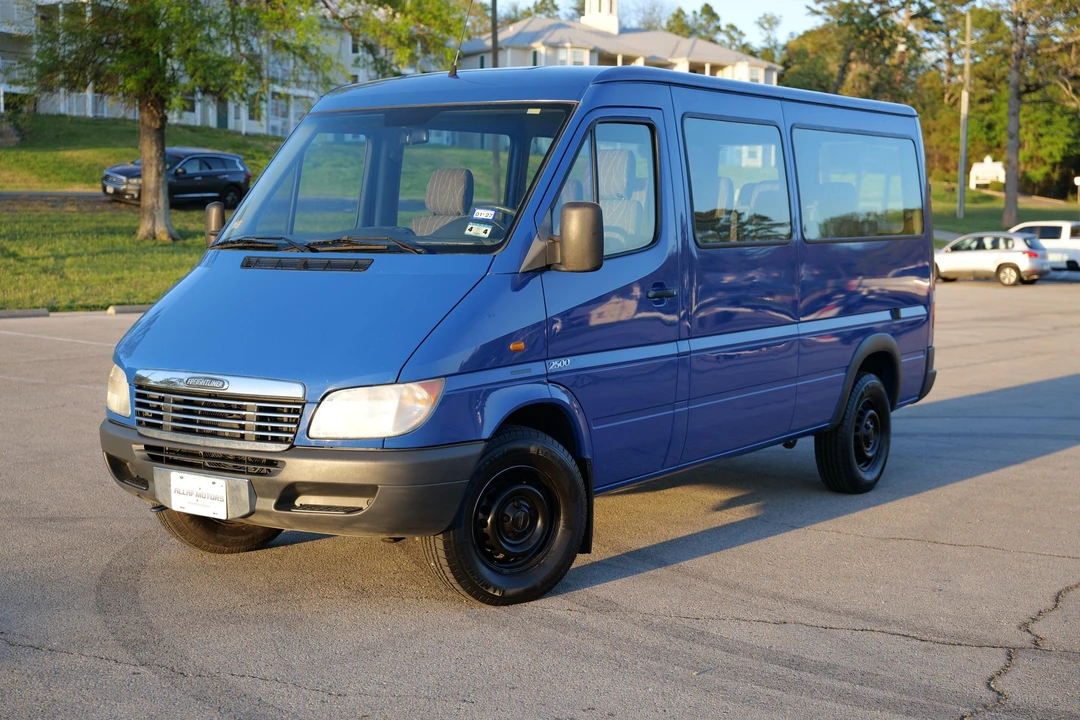 2002 Mercedes-Benz T1N Sprinter - Image 3 of 21