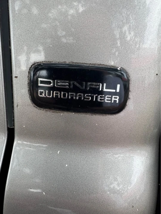 2002 GMC C/K - Image 8 of 13