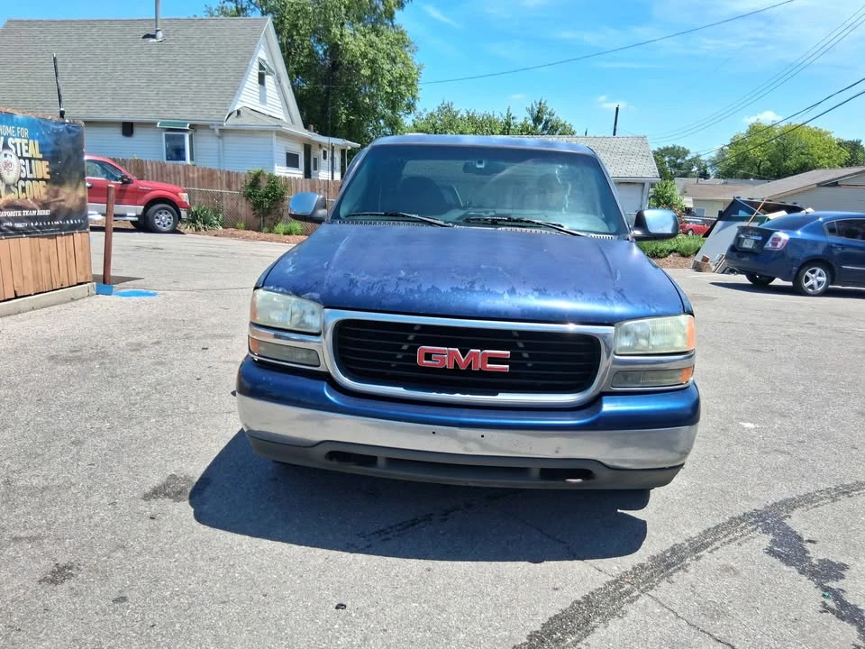 2002 GMC C/K - Image 3 of 4