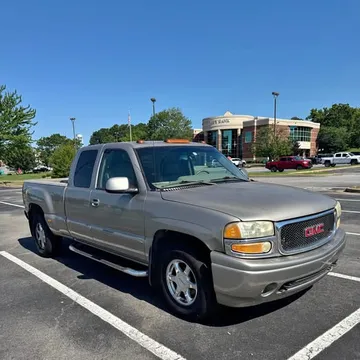 2002 GMC 1500 Club Coupe