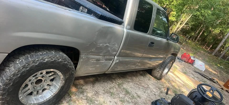 2002 GMC Sierra 1st Gen - Image 2 of 3