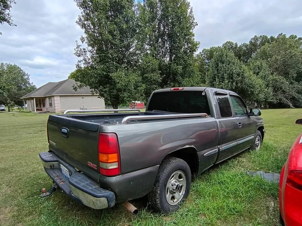 2002 GMC C/K - Image 6 of 10