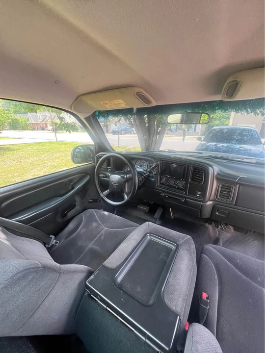 2002 GMC Sierra 2nd Gen - Image 6 of 9