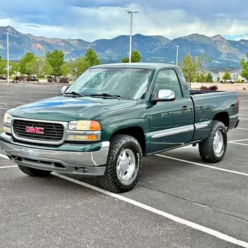 2002 GMC 1500 Regular Cab Short Bed