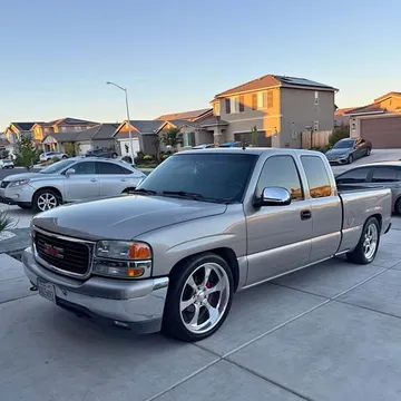 2002 GMC 1500 Regular Cab Short Bed