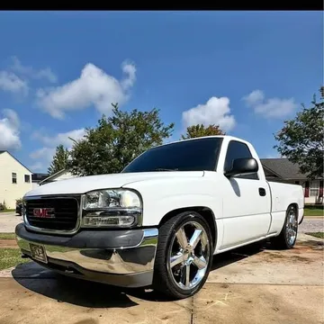 2002 GMC 1500 Regular Cab Short Bed