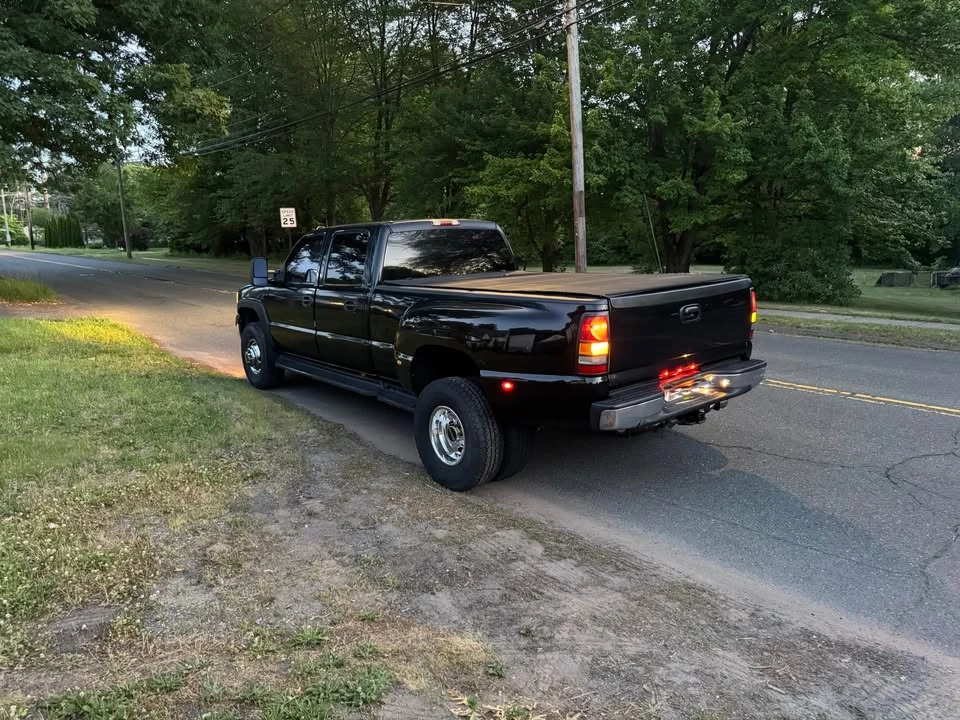 2002 GMC Sierra Heavy Duty 2nd Gen - Image 8 of 16