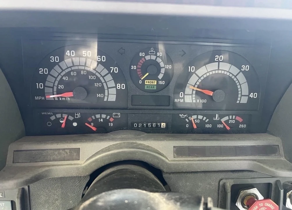 2002 GMC TopKick - Image 11 of 17