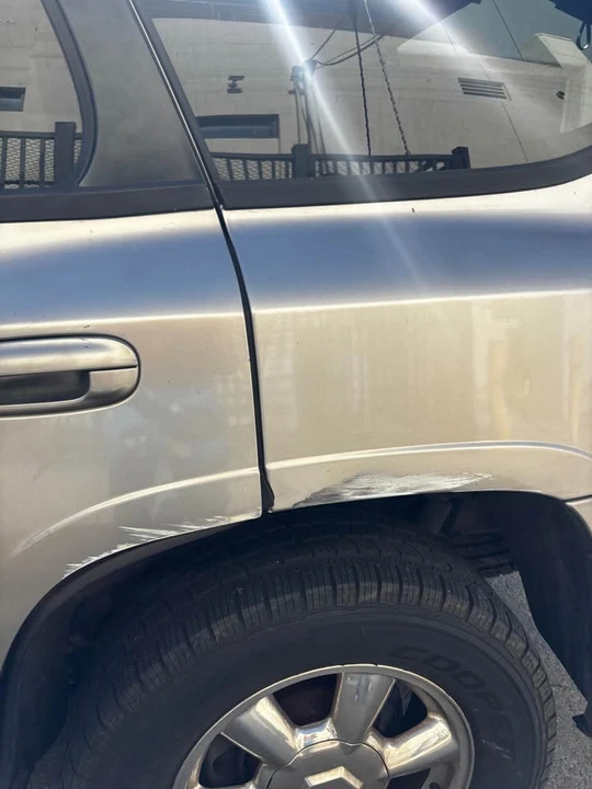 2002 GMC Envoy - Image 9 of 20