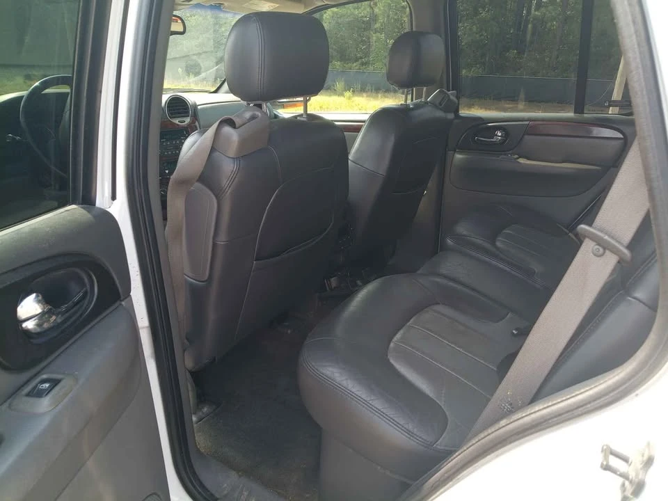 2002 GMC Envoy - Image 9 of 9