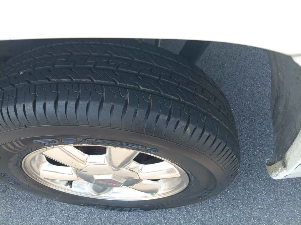 2002 GMC Envoy - Image 3 of 9