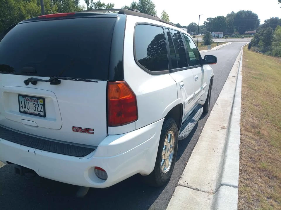 2002 GMC Envoy - Image 5 of 9