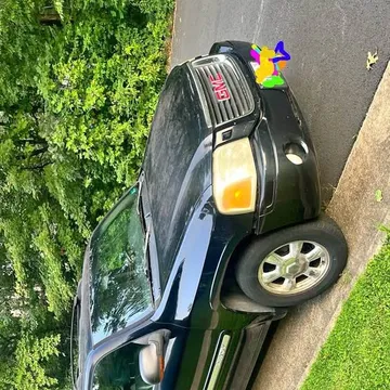 2002 GMC Envoy SLT Sport Utility 4D