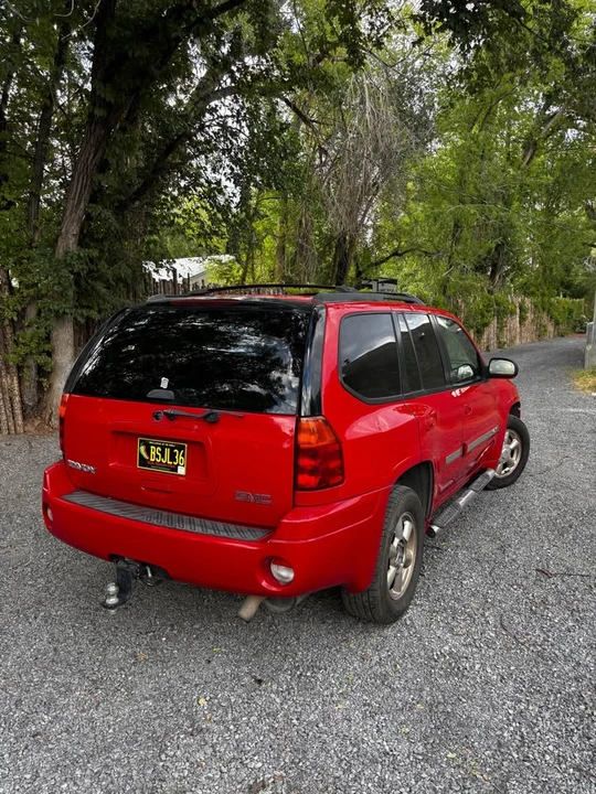 2002 GMC Envoy - Image 2 of 8