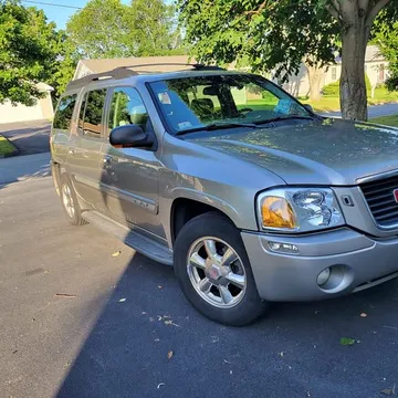 2002 GMC Envoy XL SLT Sport Utility 4D