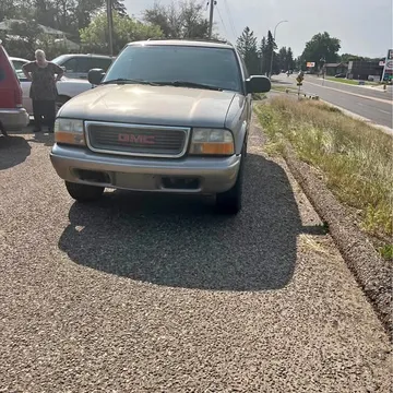 2002 GMC Jimmy SL