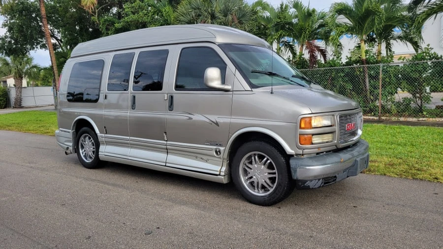 2002 GMC Savana - Image 12 of 12