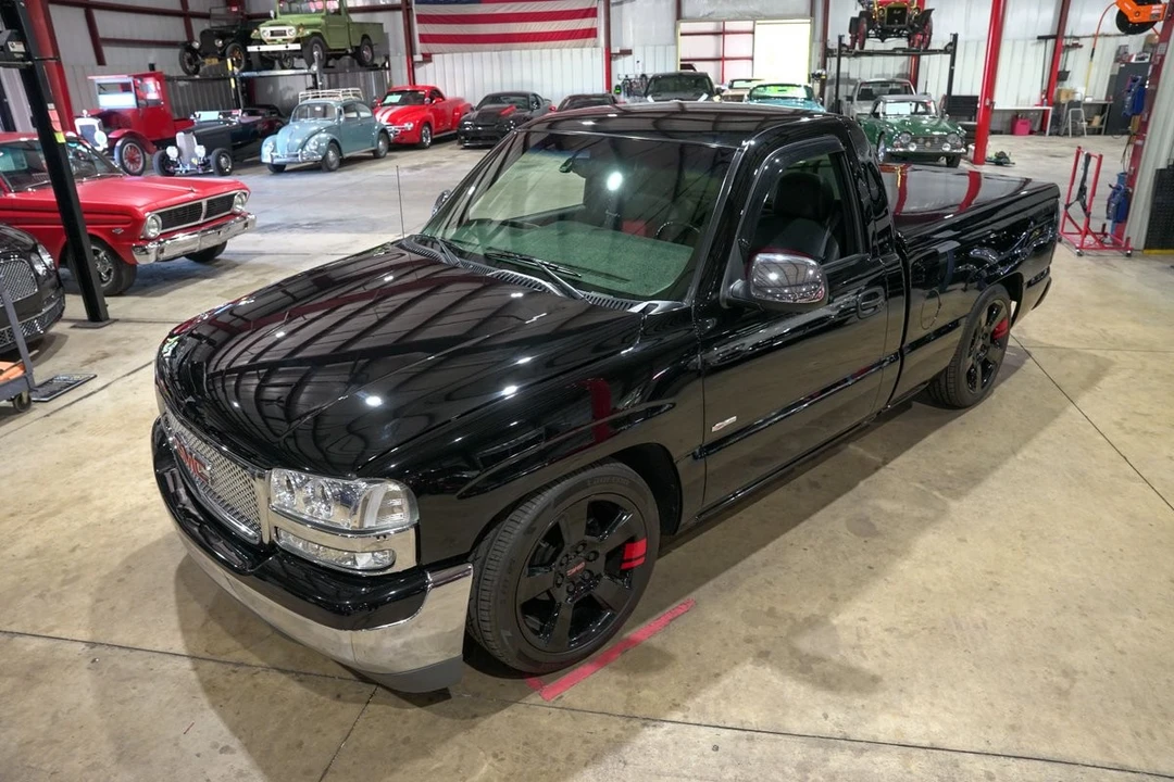 2002 GMC Sierra 2nd Gen - Image 15 of 21