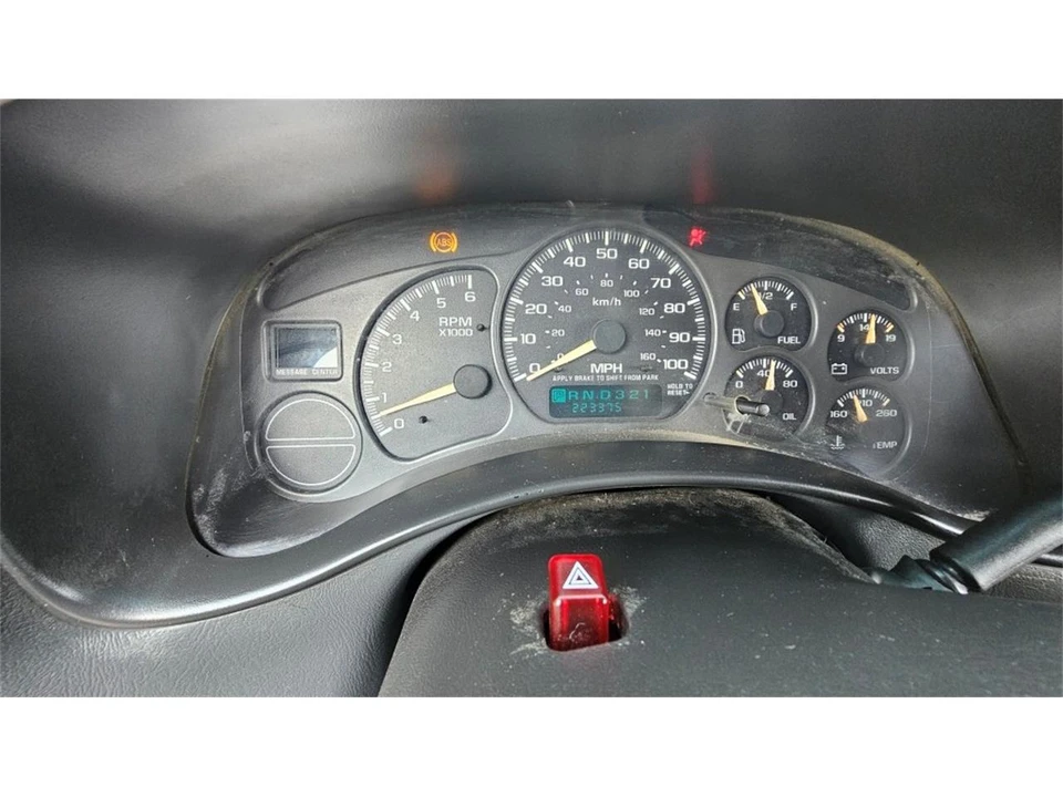 2002 GMC Sierra 2nd Gen - Image 21 of 31