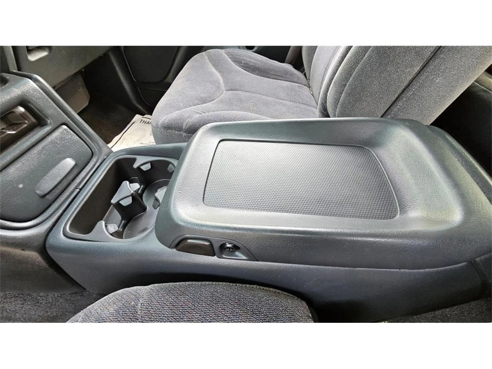 2002 GMC Sierra 2nd Gen - Image 24 of 31