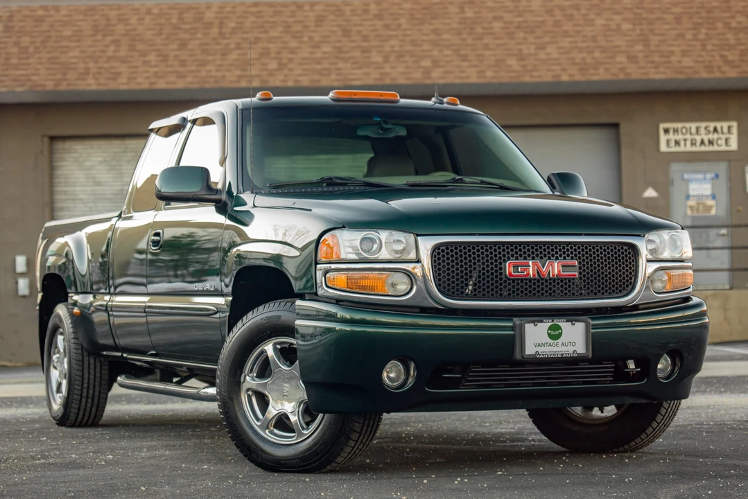 2002 GMC Sierra 2nd Gen - Image 21 of 31