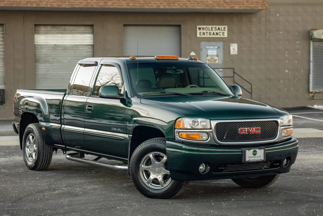 2002 GMC Sierra 2nd Gen - Image 18 of 31
