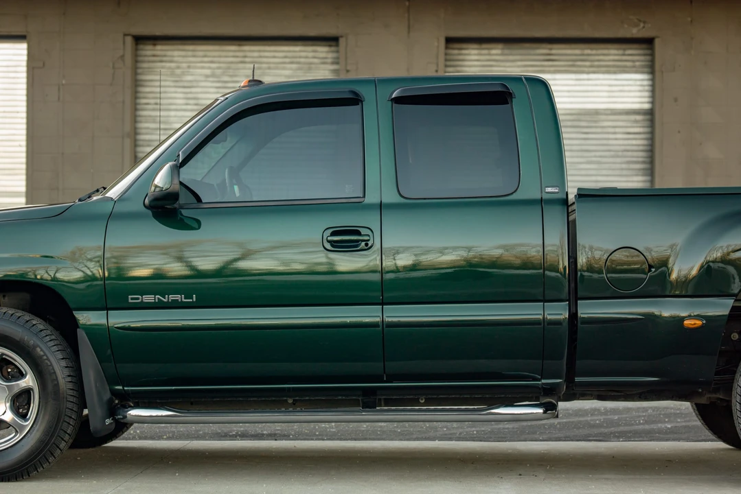 2002 GMC Sierra 2nd Gen - Image 30 of 31