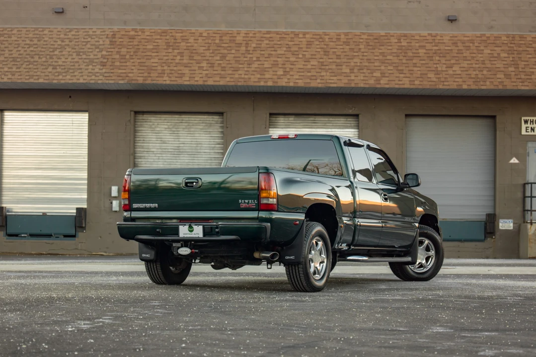 2002 GMC Sierra 2nd Gen - Image 13 of 31