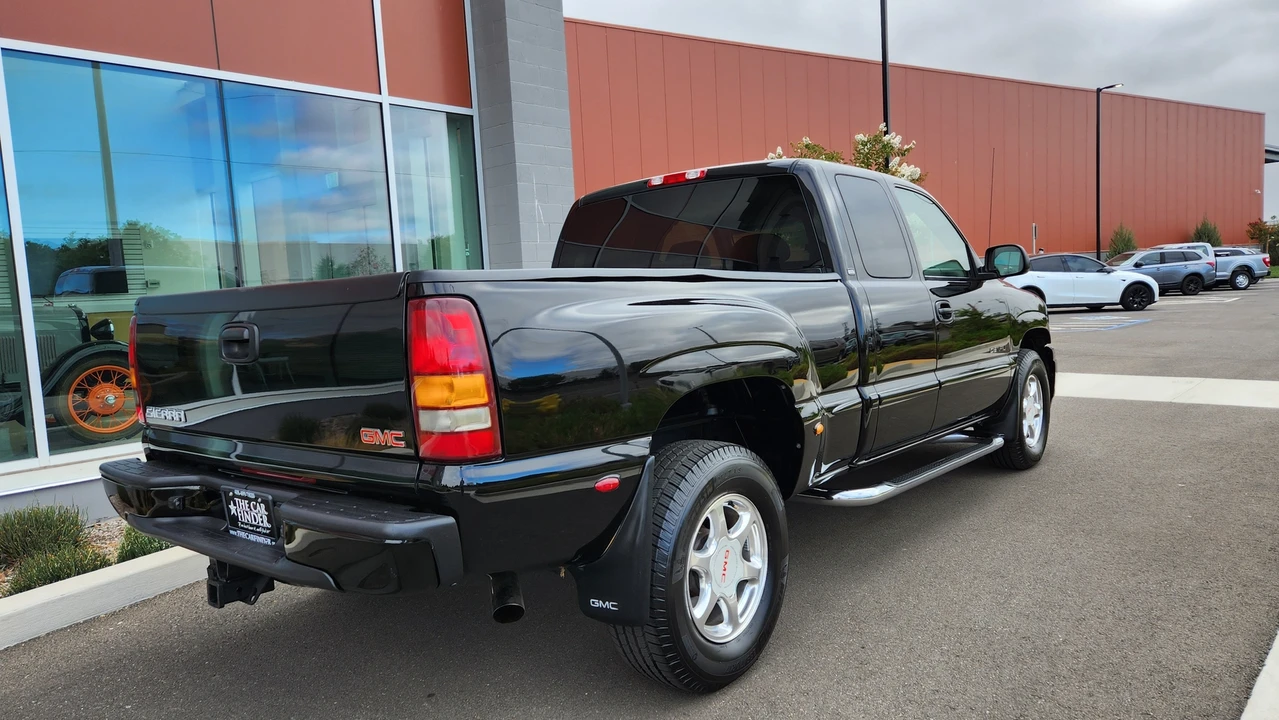 2002 GMC Sierra 2nd Gen - Image 31 of 31