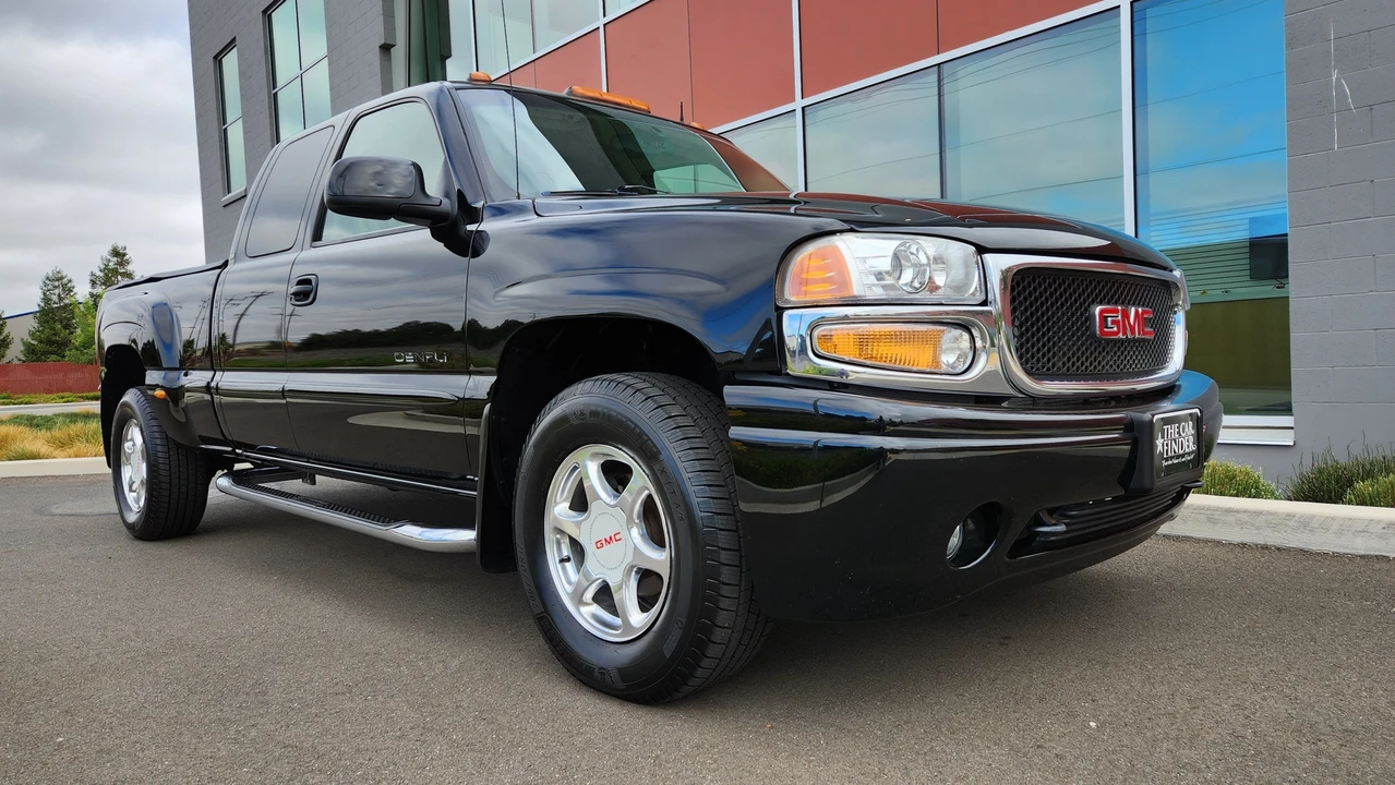 2002 GMC Sierra 2nd Gen - Image 23 of 31