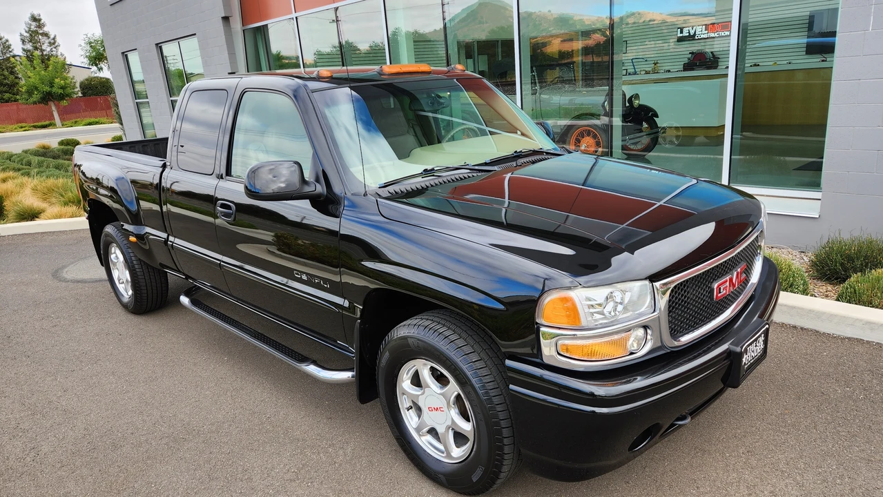 2002 GMC Sierra 2nd Gen - Image 22 of 31