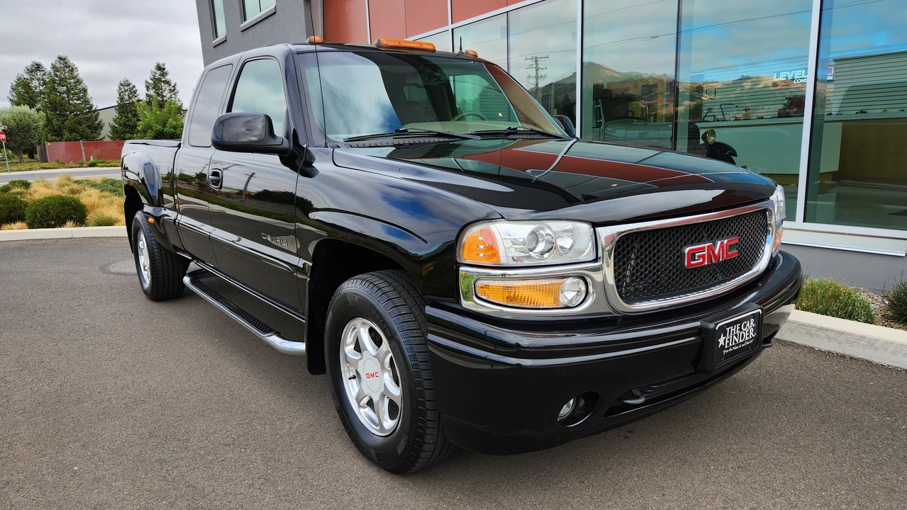 2002 GMC Sierra 2nd Gen - Image 21 of 31