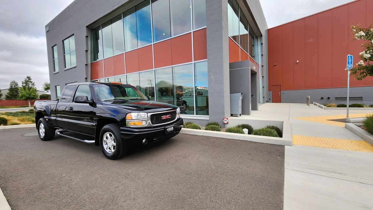2002 GMC Sierra 2nd Gen - Image 20 of 31