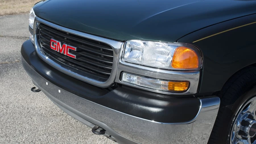 2002 GMC Sierra 2nd Gen - Image 10 of 12