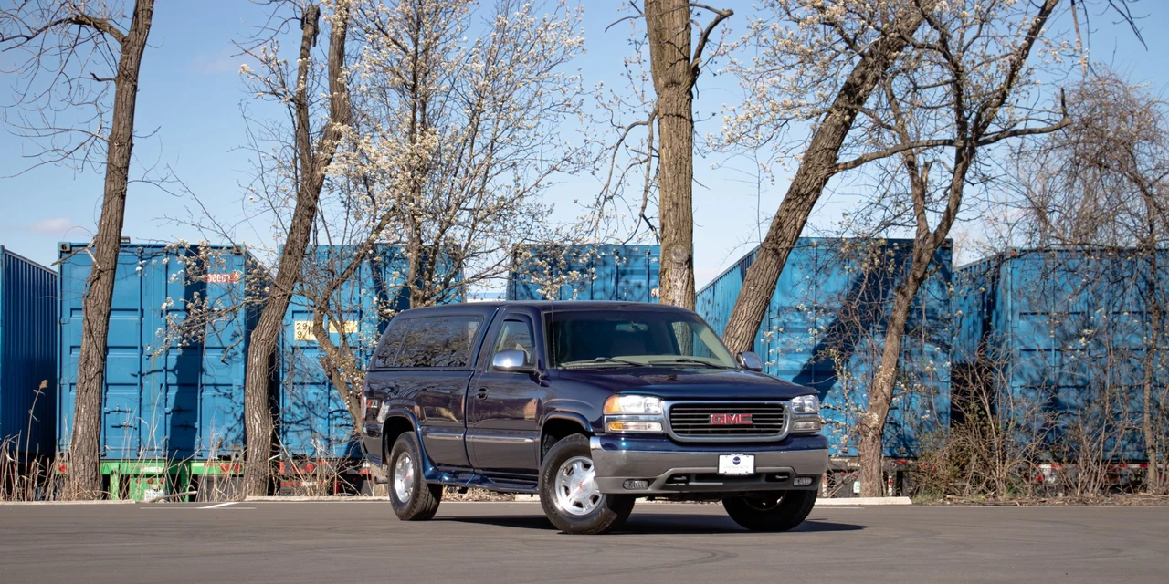 2002 GMC Sierra 2nd Gen - Image 14 of 31