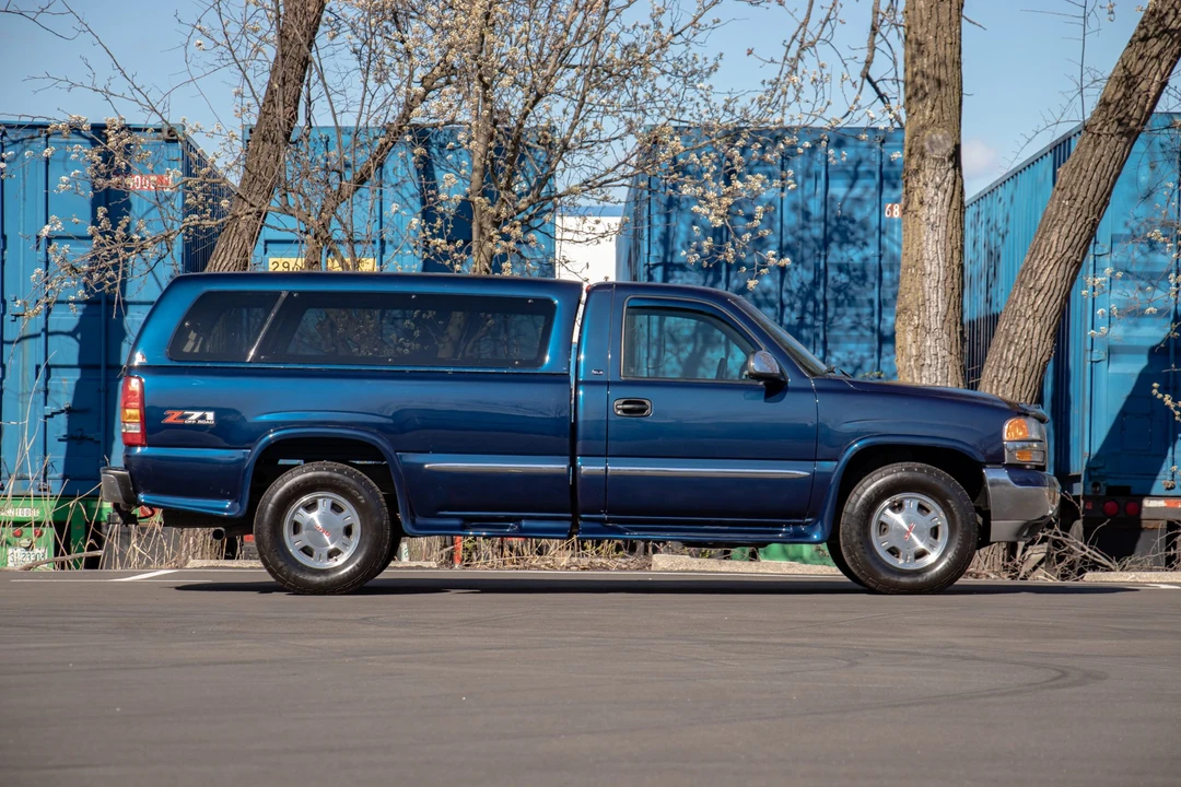 2002 GMC Sierra 2nd Gen - Image 12 of 31