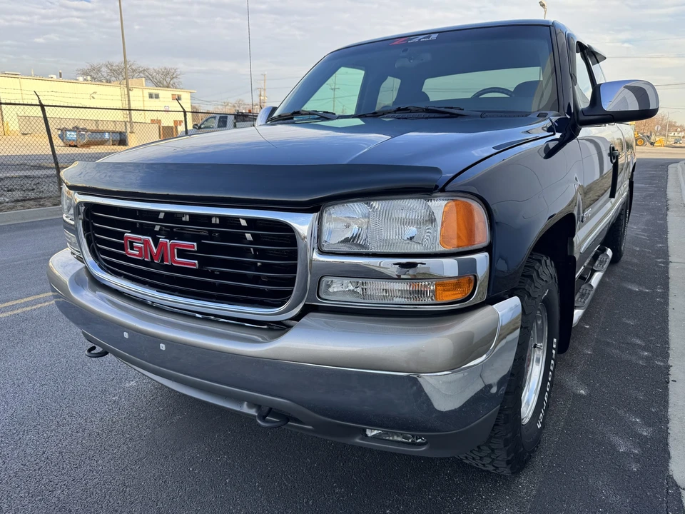 2002 GMC Sierra 2nd Gen - Image 13 of 31