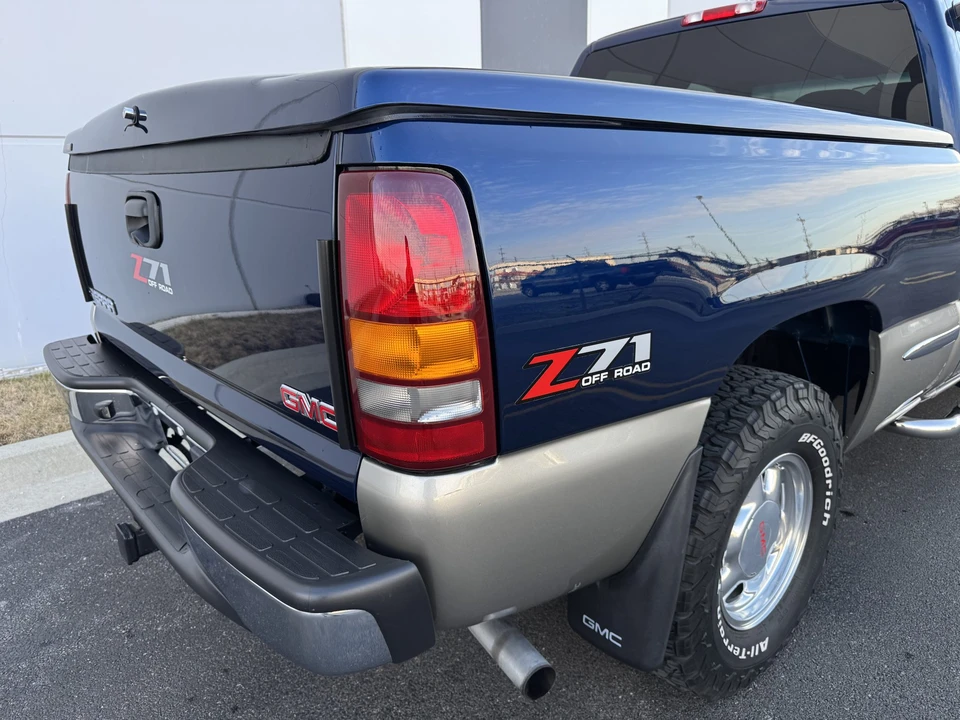 2002 GMC Sierra 2nd Gen - Image 24 of 31