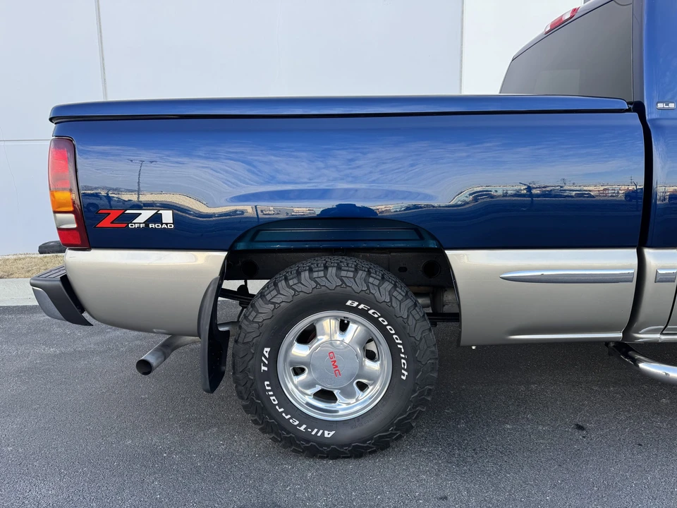 2002 GMC Sierra 2nd Gen - Image 15 of 31