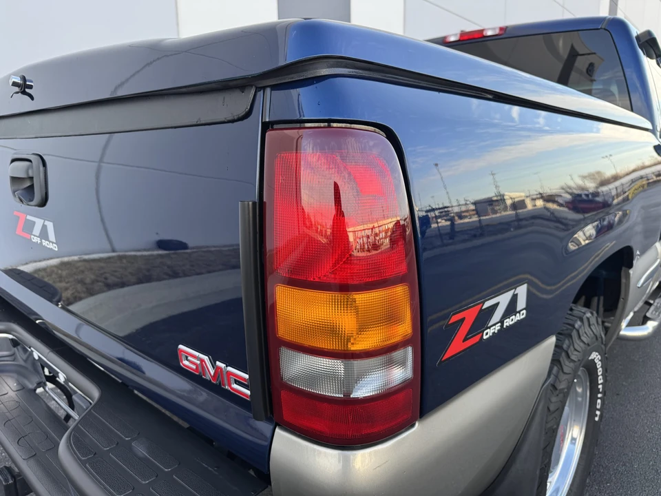 2002 GMC Sierra 2nd Gen - Image 27 of 31