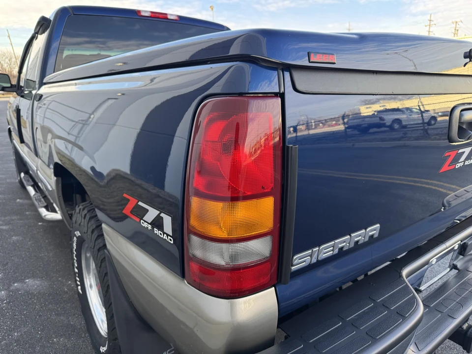 2002 GMC Sierra 2nd Gen - Image 26 of 31