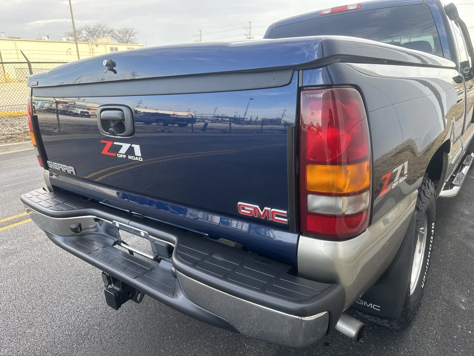 2002 GMC Sierra 2nd Gen - Image 23 of 31