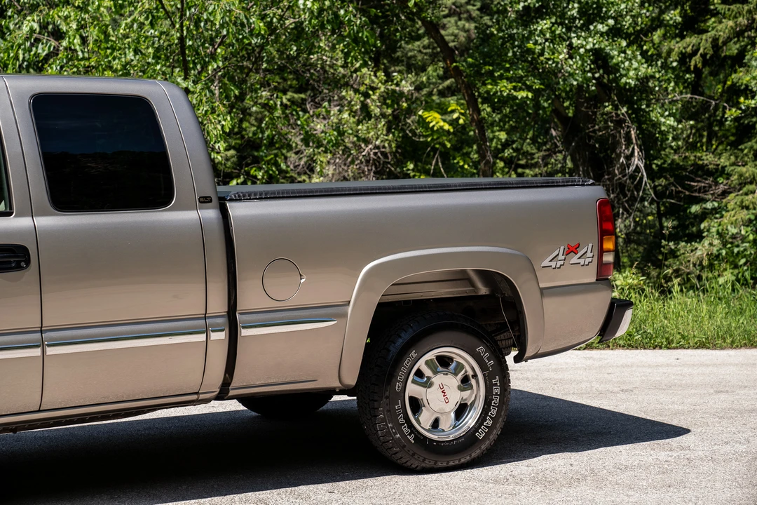 2002 GMC Sierra 2nd Gen - Image 30 of 31