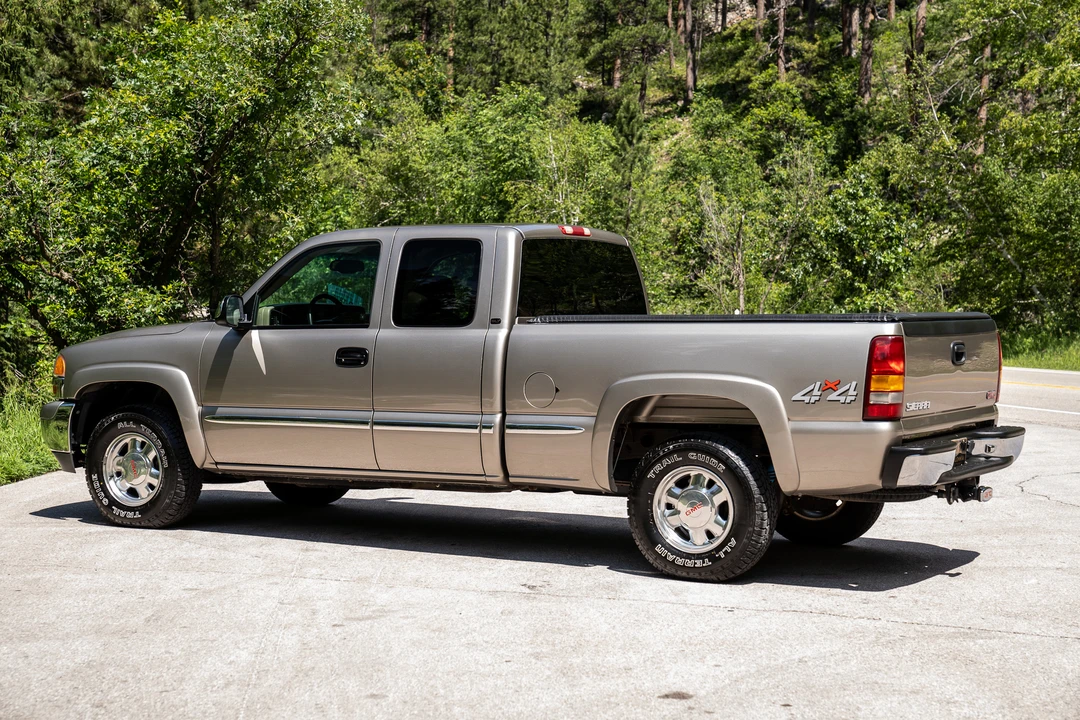 2002 GMC Sierra 2nd Gen - Image 16 of 31